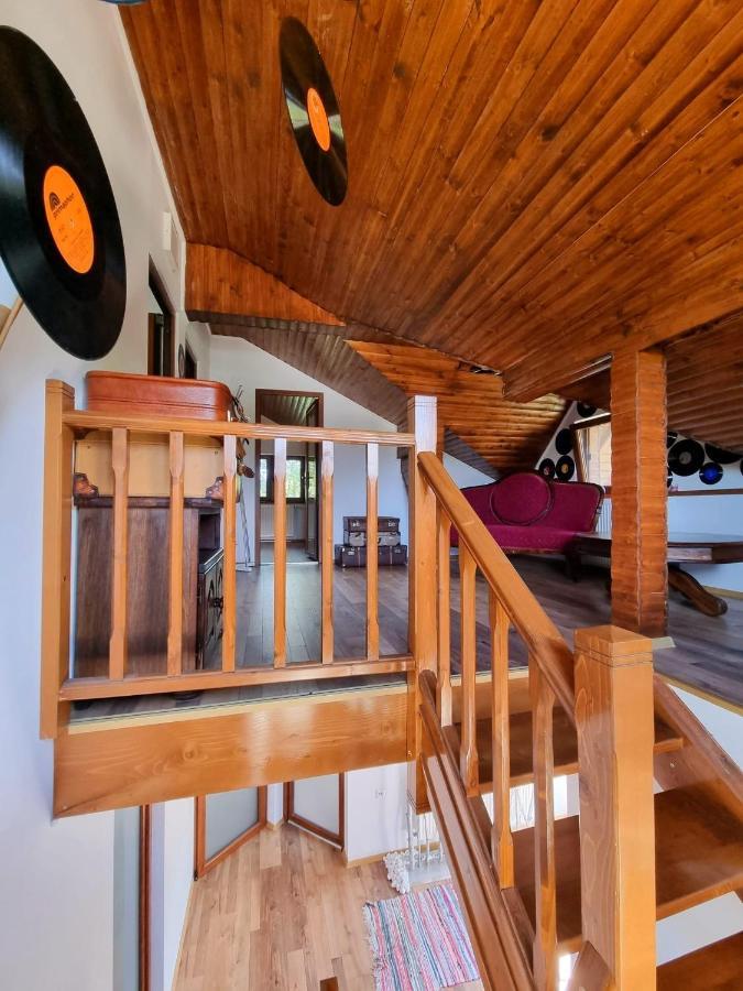 4Temporadas Villa Bran  Bagian luar foto